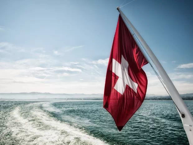 Flaga Szwajcarii na statku